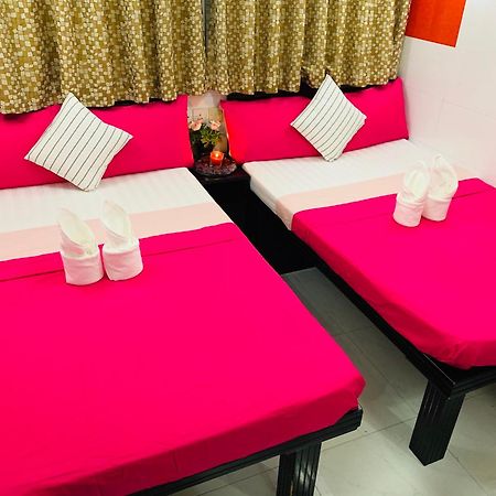 Отель Manila Lounge Гонконг Экстерьер фото