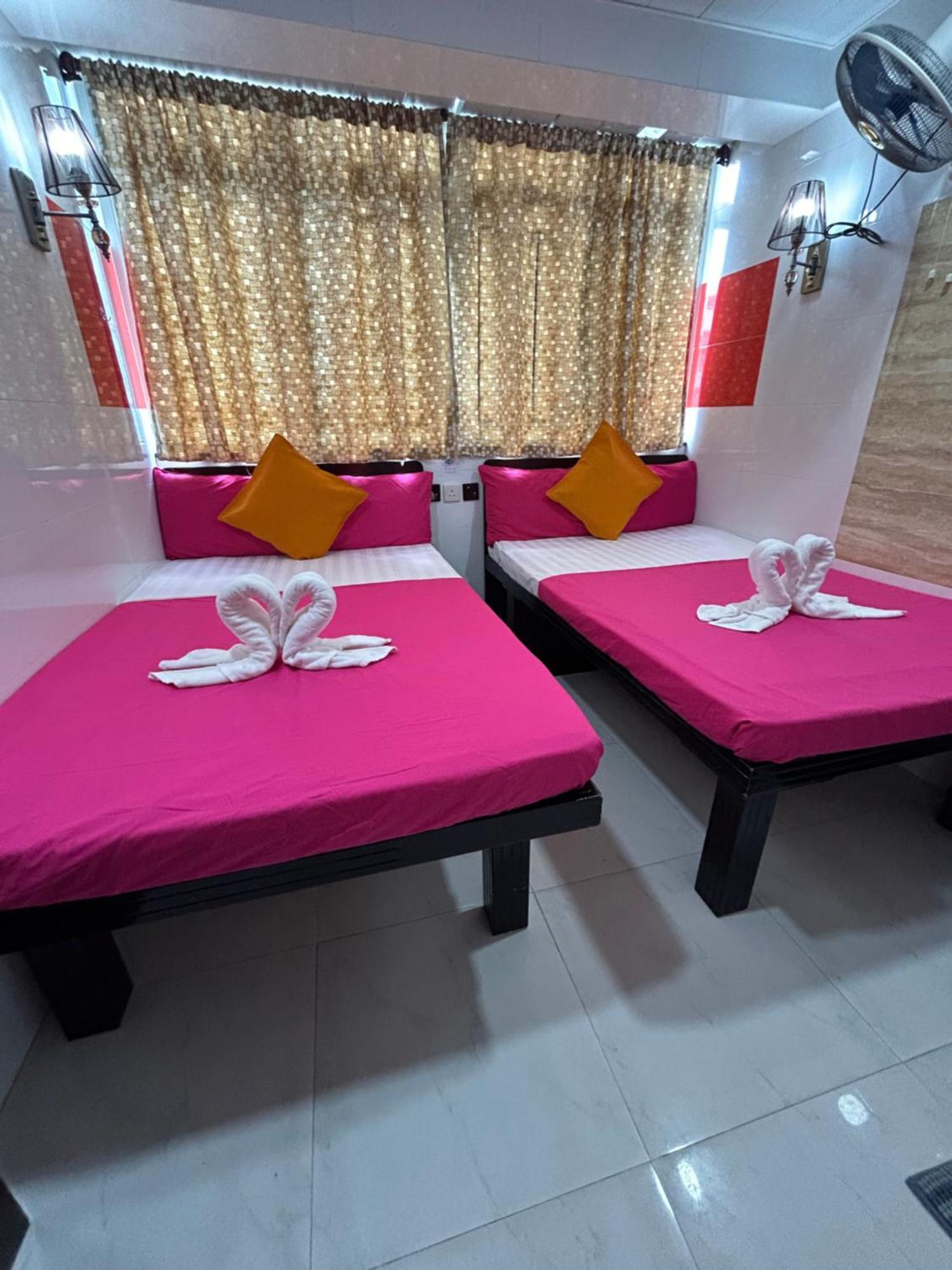 Отель Manila Lounge Гонконг Экстерьер фото