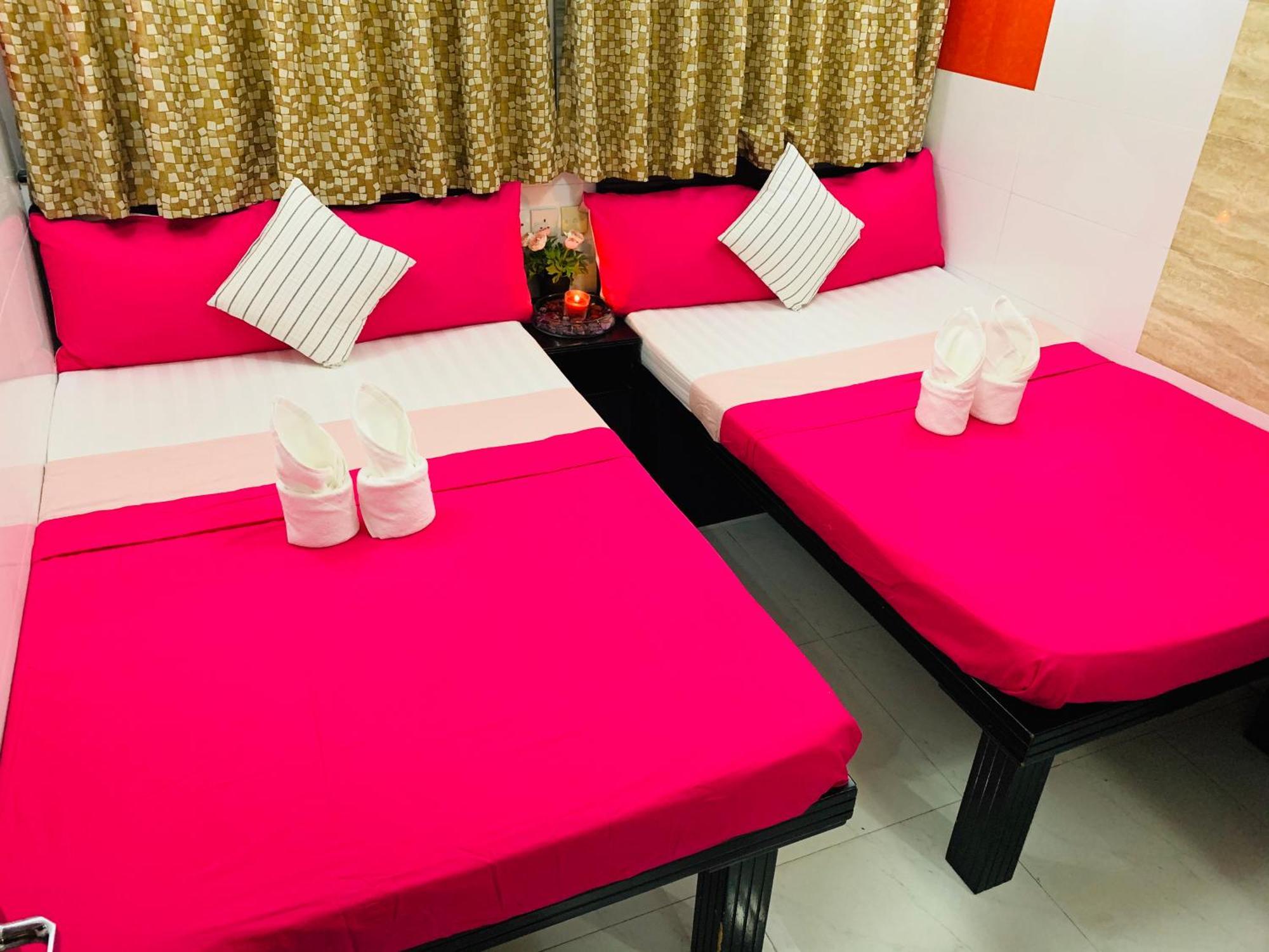 Отель Manila Lounge Гонконг Экстерьер фото
